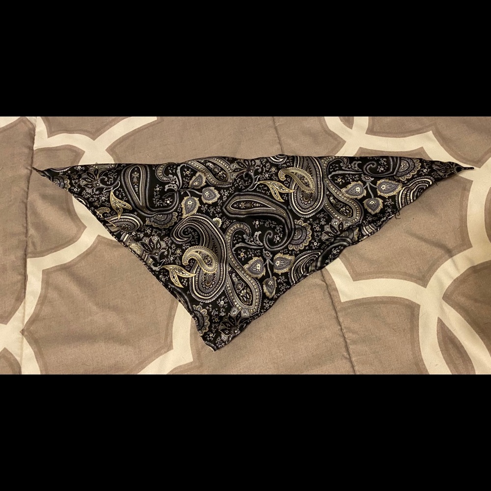 Custom design pocket square